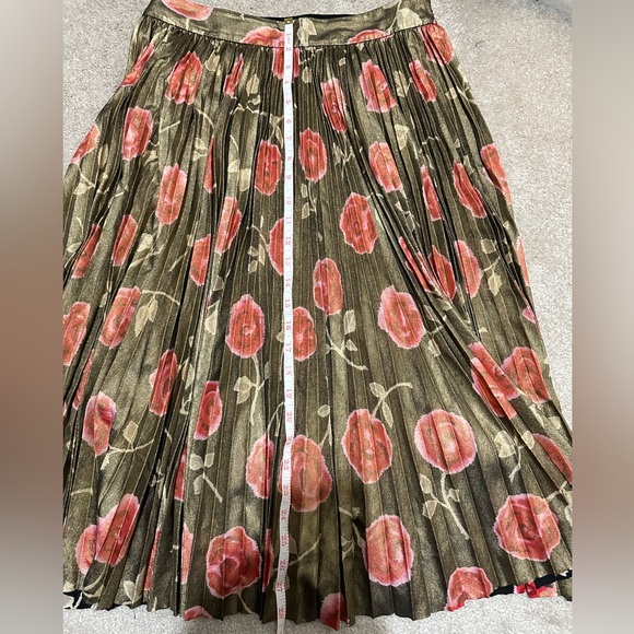 ✨HP✨ Kate Spade metallic gold and pink pleated floral midi skirt size 6 - Picture 9 of 9